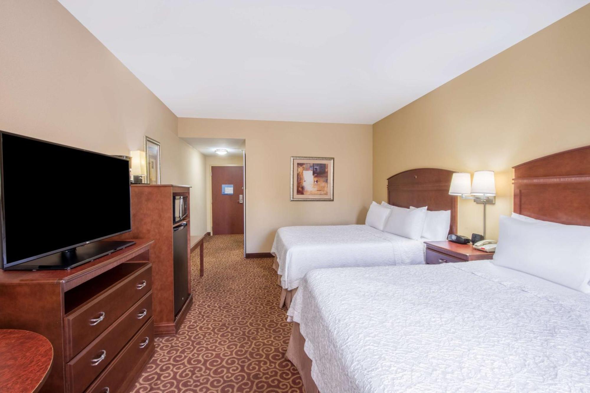 Hampton Inn & Suites Oklahoma City - South Exterior photo